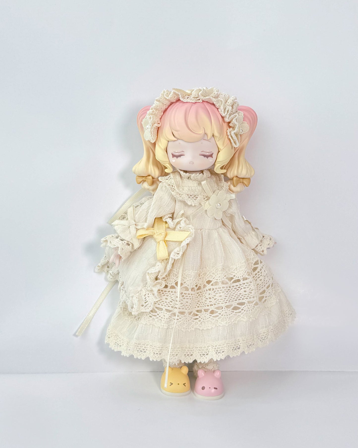 SWEET EMILYA BROKEN STAR TRAJECTORY VINTAGE TREASURES TRADING DOLL