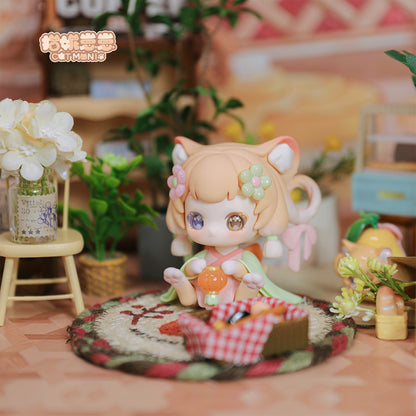 SWEET EMILYA CAT MONI - ADVENTURE MAGIC BOX SERIES TRADING FIGURE