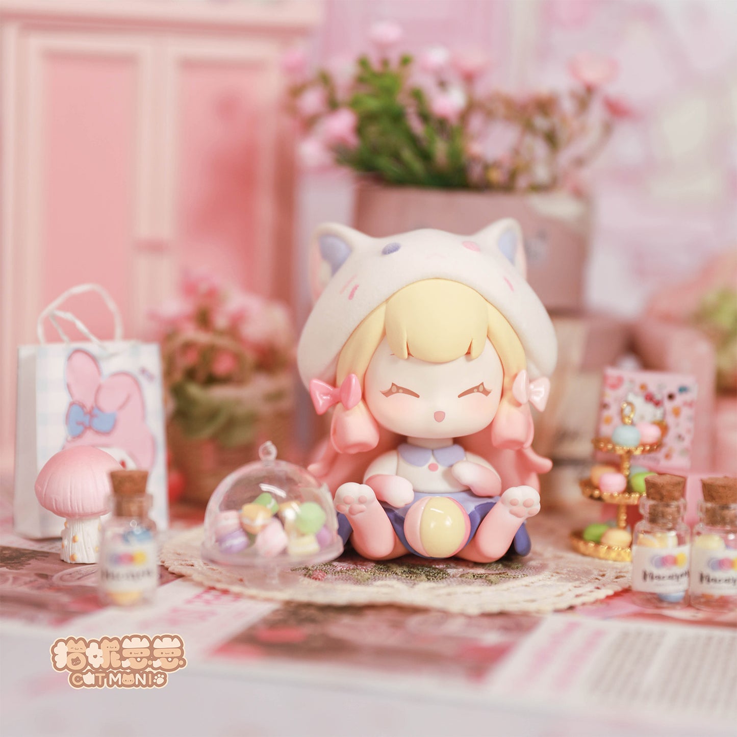 SWEET EMILYA CAT MONI - ADVENTURE MAGIC BOX SERIES TRADING FIGURE