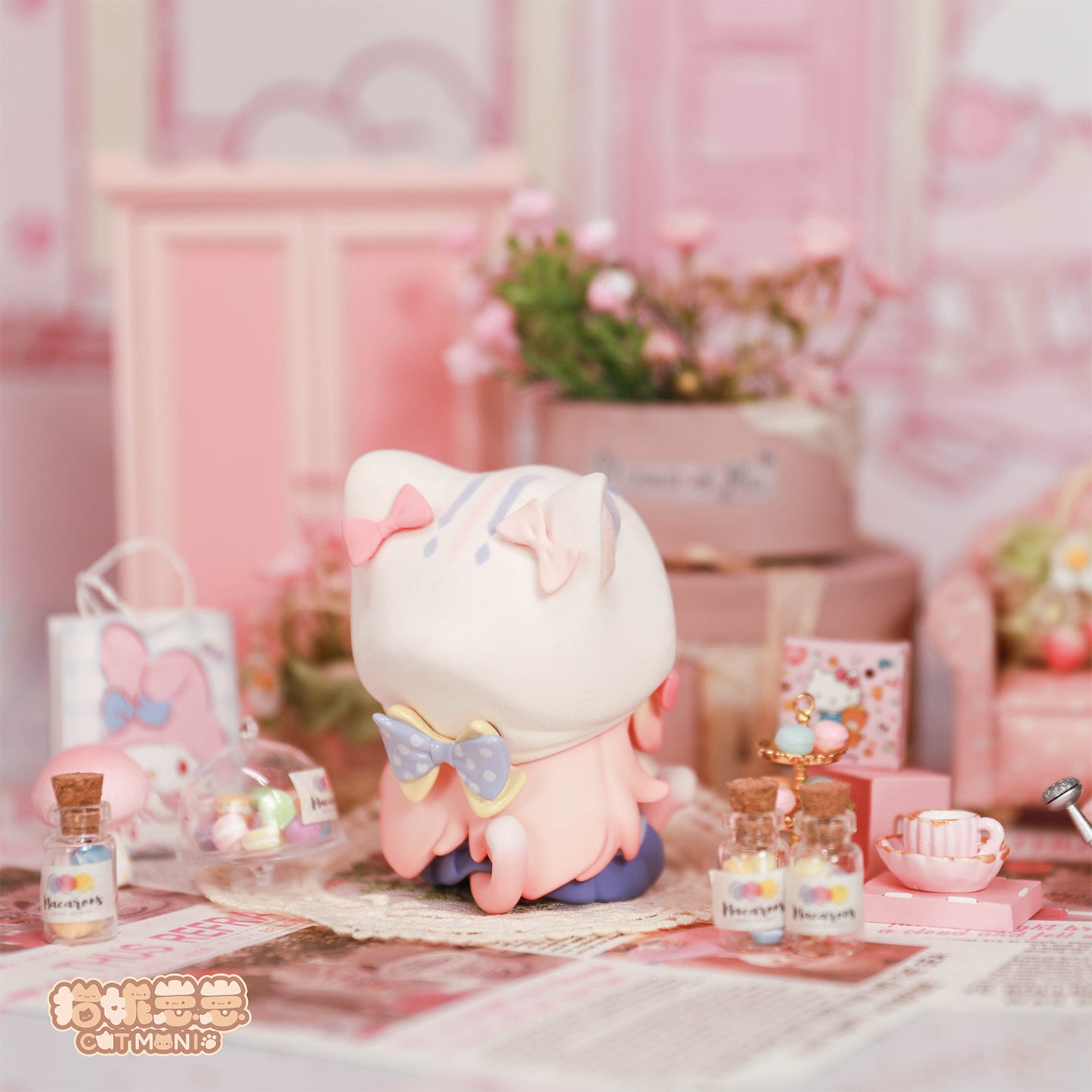 SWEET EMILYA CAT MONI - ADVENTURE MAGIC BOX SERIES TRADING FIGURE