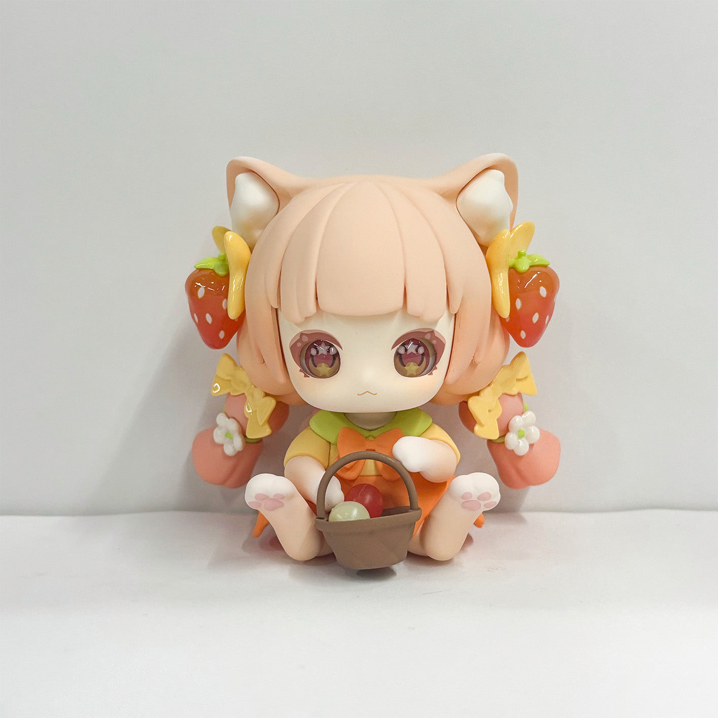 SWEET EMILYA CAT MONI - ADVENTURE MAGIC BOX SERIES TRADING FIGURE
