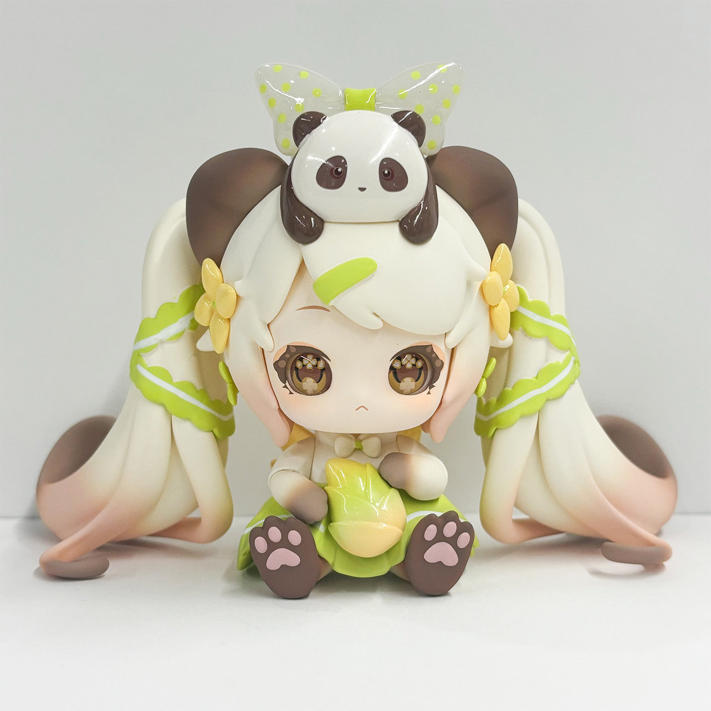 SWEET EMILYA CAT MONI - ADVENTURE MAGIC BOX SERIES TRADING FIGURE