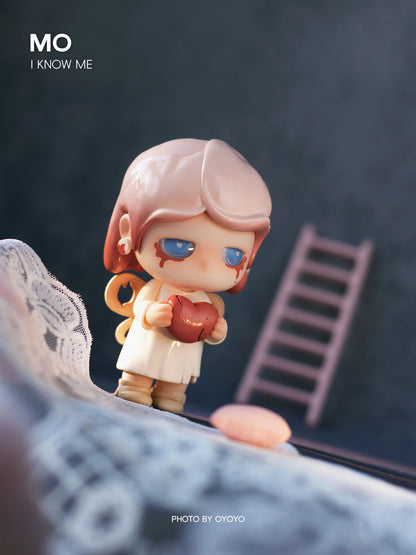 GOHO MO - I KNOW ME SERIES TRADING FIGURE