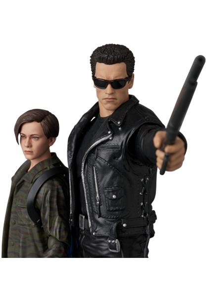 MAFEX "Terminator 2: Judgment Day" T-800 (T2 Ver.) & John Connor